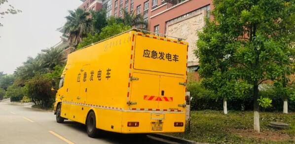 校准冷却液冰点测试仪需要用到哪些工具？